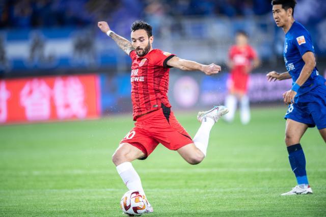 APP下载-平科中超初体验：与众不同新世界 主场第1战要进球