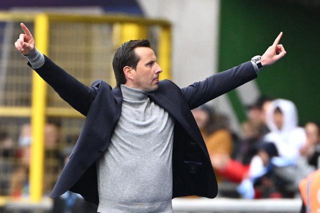 法甲争三大战白热化 这位小球会少帅令人瞩目