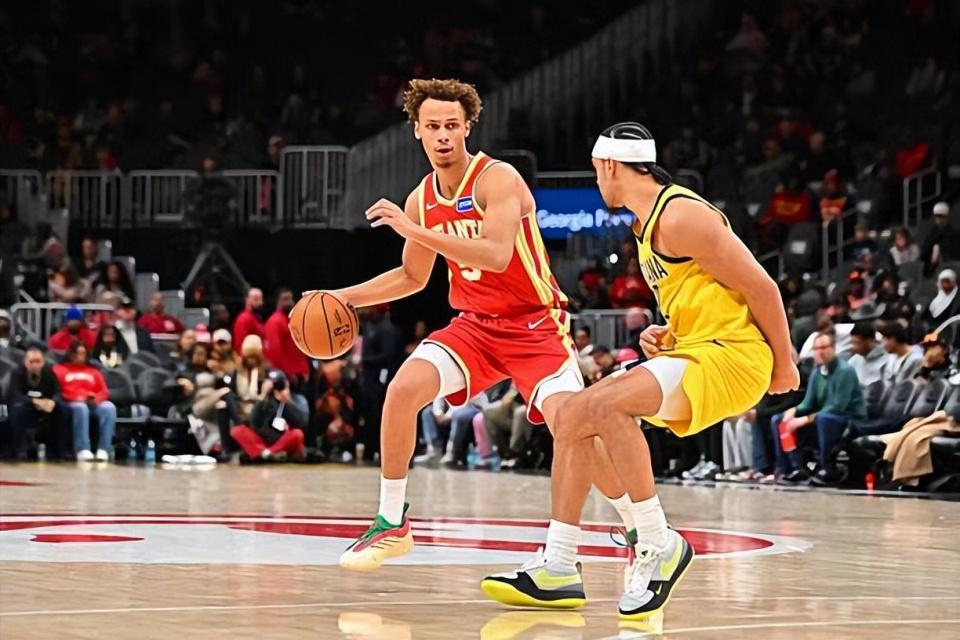 传球能力并不差，老鹰后场新星身上还有不小的潜力可以挖掘？